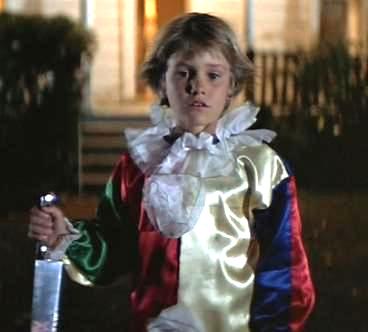 halloween-the-greatest-horror-film-of-all-time-killer-clown-kid-yeah-not-creepy