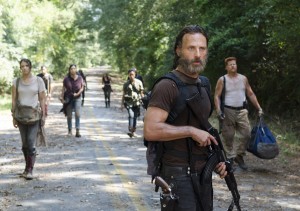 the-walking-dead-episode-510-rick-lincoln-maggie-cohan-935