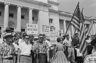 400px-Little_Rock_integration_protest