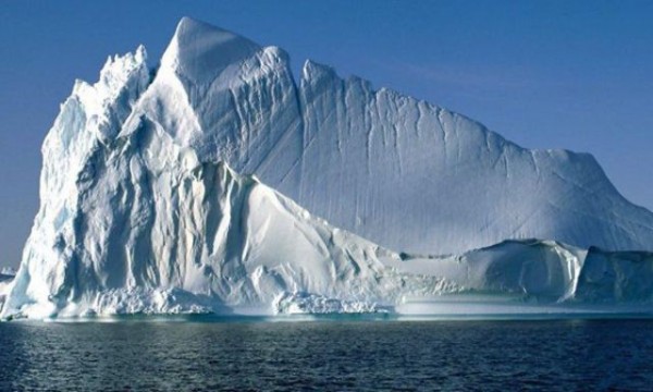 tmpano_de_hielo_de_260_km_cuadrado_08-07-2010