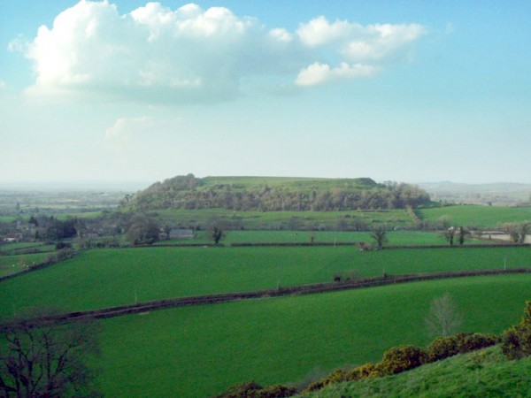 Somerset_cadbury_castle_modified