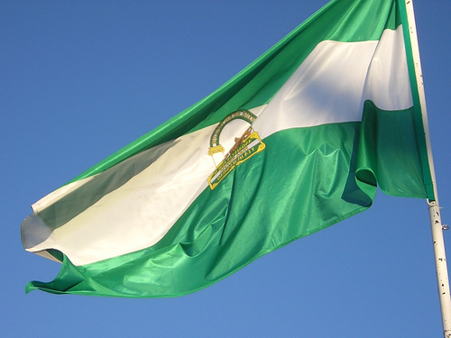 izado-de-bandera-de-andalucia